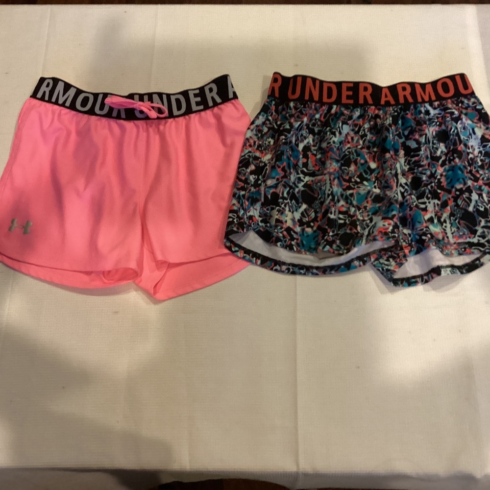 Shorts - Picture 2 of 7